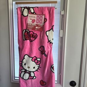Hello Kitty Pink Valentine's Blanket